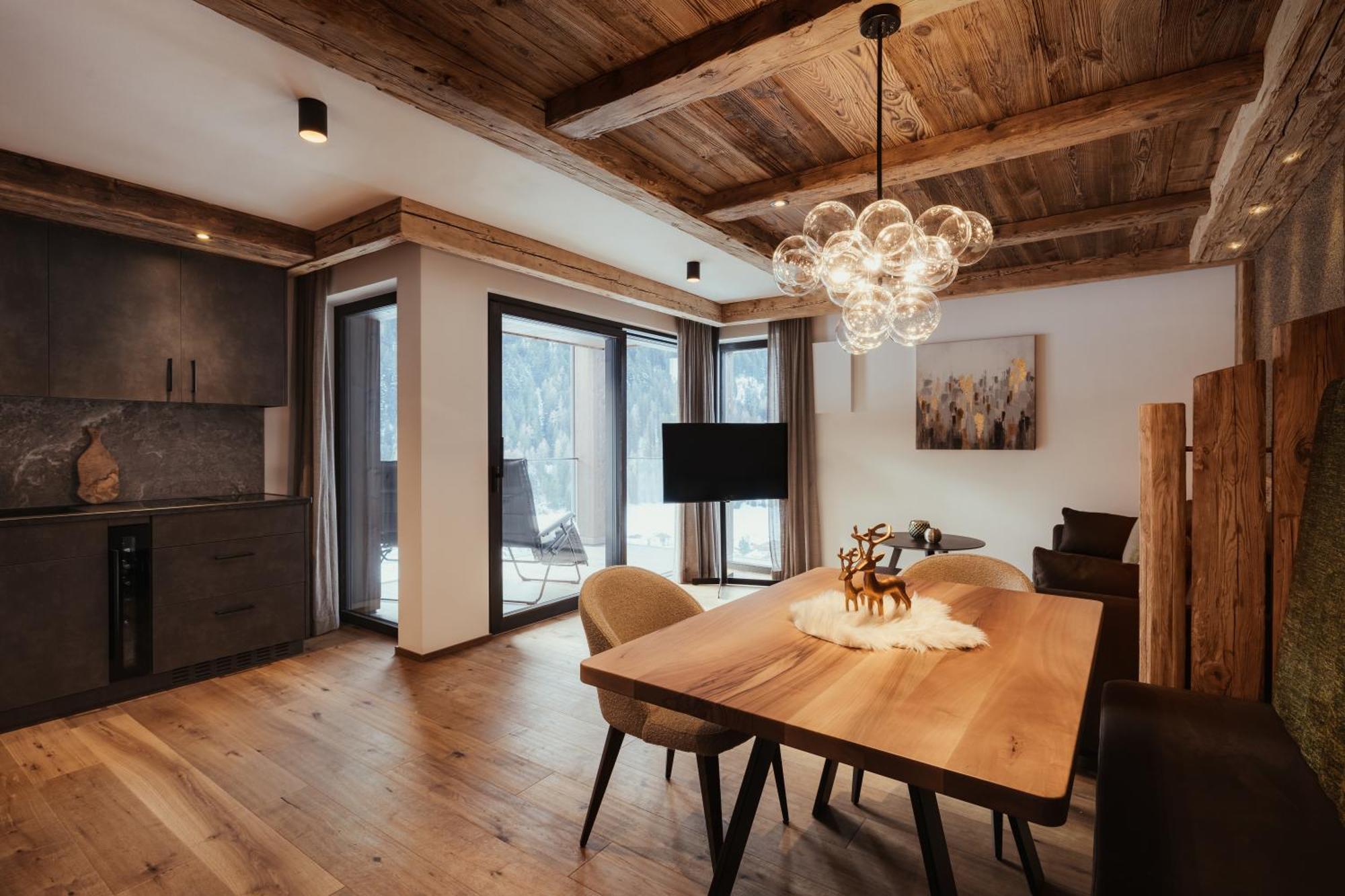 Luxury Chalet P Ortisei Exterior foto